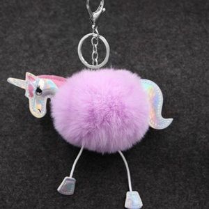 🦄 Fluffy Light Purple Keychain